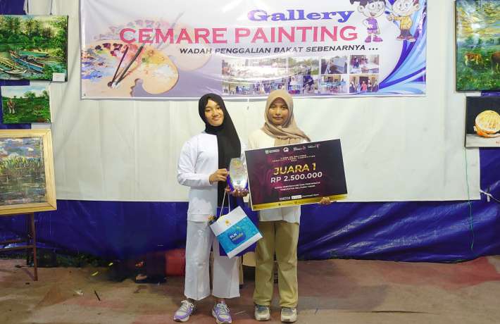 Kalahkan Peserta Tingkat SMA/SMK, Siswi MTs Negeri 1 Belitung Timur Raih Juara Satu Lomba Mural Timor de Belitong Tahun 2023