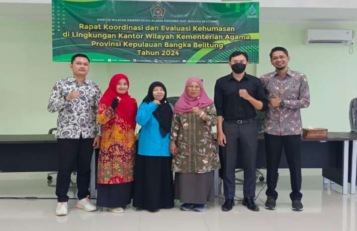 Kepala Tata Usaha dan Admin Website MTs Negeri 1 Belitung Timur Ikuti Rapat Koordinasi dan Evaluasi Kehumasan di Lingkungan Kantor Wilayah Kementerian Agama Provinsi Kepulauan Bangka Belitung  